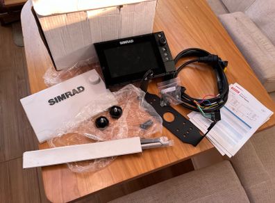 Simrad NSS7 Chart Plotter