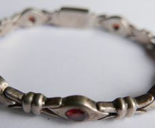 Vintage Natural Garnet and Sterling Silver 925 Bracelet, hallmarked Bracelet. length 7,5" - 26,1g