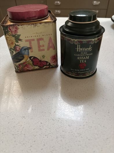 Vintage Tea Caddy - Nostalgia by Siam Selection Air Tight colourful tea caddy and Free Harrods Pure Garden Fresh Assam Tea - airtight round tea caddy