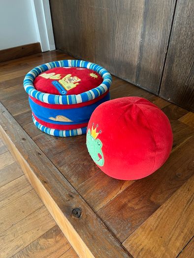 Kids cushion seats