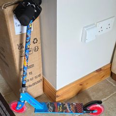 Hot wheels scooter