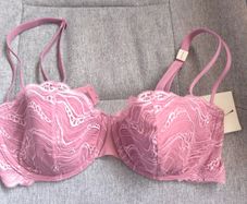 New Bra Calvin Klein. 80C