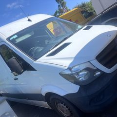mercedes sprinter breaking