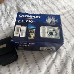 Olympus FE-210