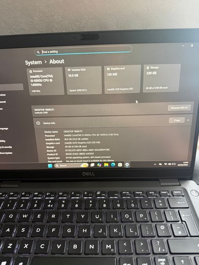 Dell Latitude 5300 Laptop i5/16GB/256SSD/FHD