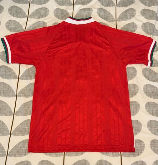 Authentic Vintage 1993-95 Liverpool Home Kit Adidas Equipment - Size L (Made in UK)