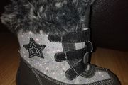 Girls boots