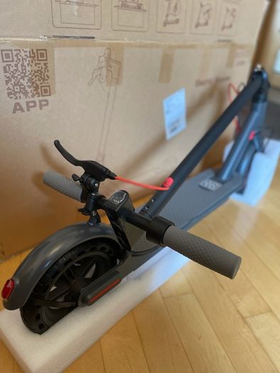 AOVO PRO Electric Scooter