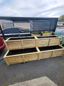 2 tier planters