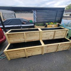 2 tier planters