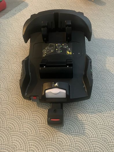 Doona i Car seat and Isofix