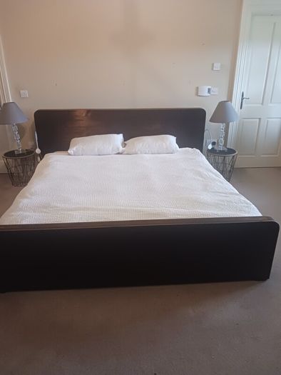 superking bed