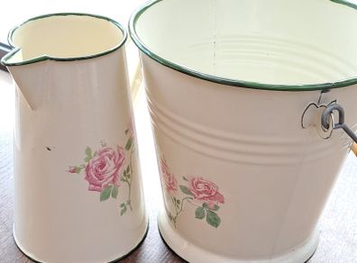 Floral jug and bucket