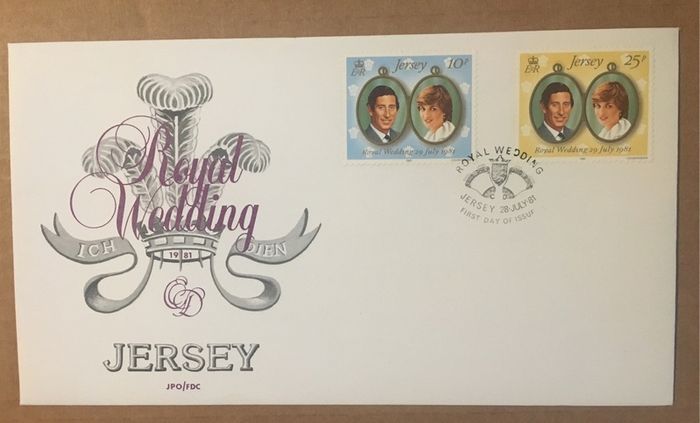 Royal Stamp Collection. Mainly commemorating marriage of The Prince of Wales and Lady Diana Spencer. Also Some of Prince Andrew and Sarah Ferguson. Presentation Packs, First Day covets, Post Cards (mint and used).