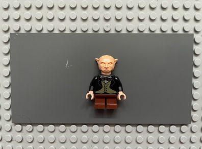 lego Harry Potter hp118 Goblin minifigure- Black Jacket, Reddish Brown Legs