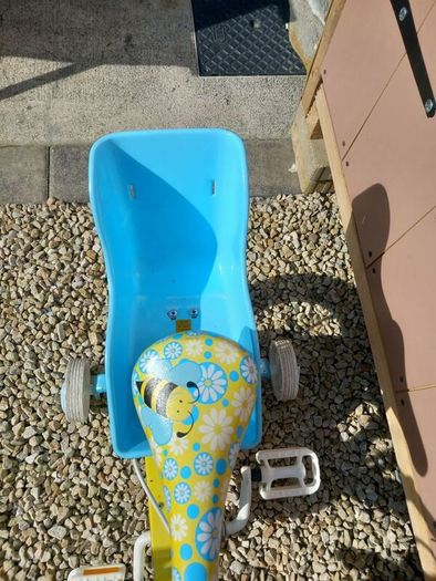 Kids honeybee bike size 12 inch wheels