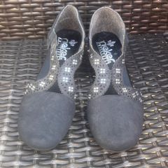 New Rieker low heeled navy shoes