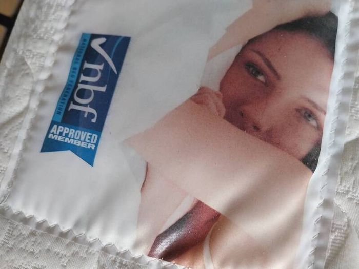 mattress 4ft floating comfort 6 months old