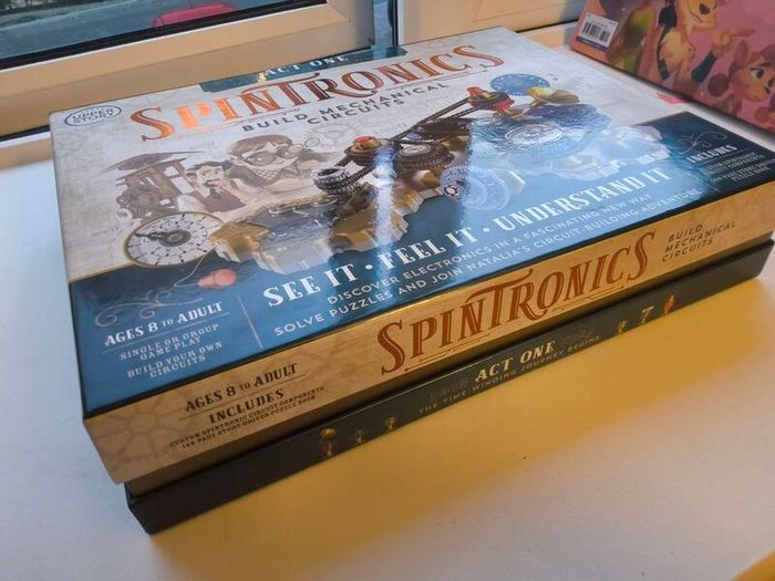 Spintronics Act One Build Mechanical Circuits STEM Game Excellent Condition