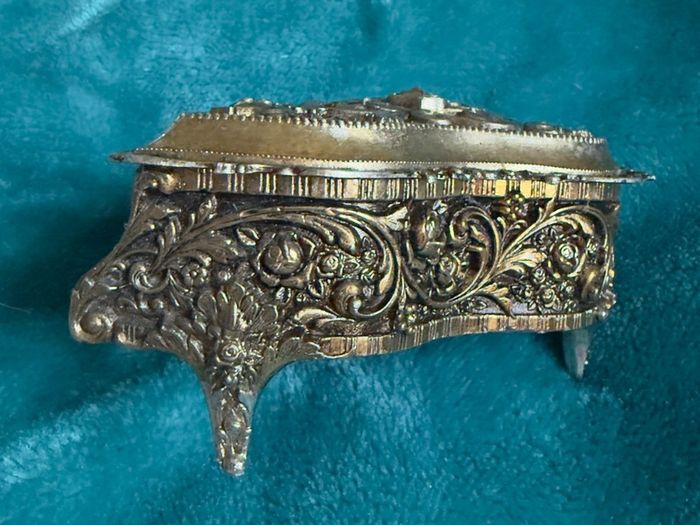Vintage Grand Piano Jewelry Box, Gold Tone with Red Velvet Japan