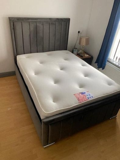 Luxury Cream Bed