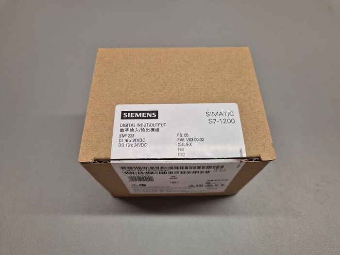 Simatic S7-1200 Digital Input/output - 6es7 223-1bl32-0xb0 - New (opened)