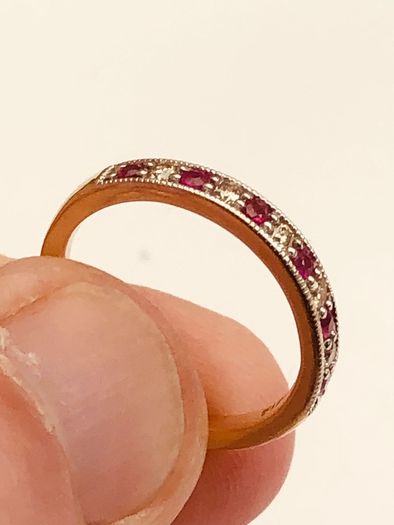 9ct Yellow Gold Ruby & Diamond Eternity Ring