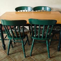 Kitchen table