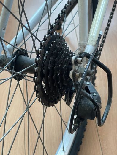 Decathlon mountain bike 24 inch