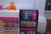 Barbie cafe and sink