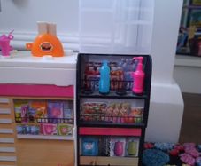 Barbie cafe and sink