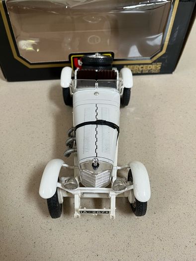 Models Cars Lot 7 + 2 1/18 Burago Defects