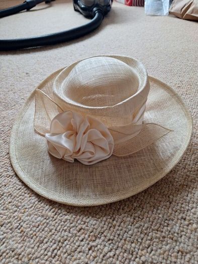 Mother of the bride/groom hat