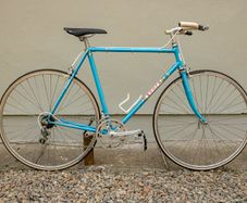 Vintage 1976 'Yvars Paris' 10 speed racing bicycle