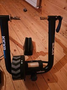 Wahoo Kickr Snap Bike Trainer