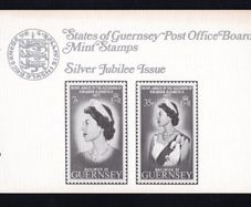 1977 Guernsey Silver (25th) Jubilee Commemorative Stamps Presentation Pack