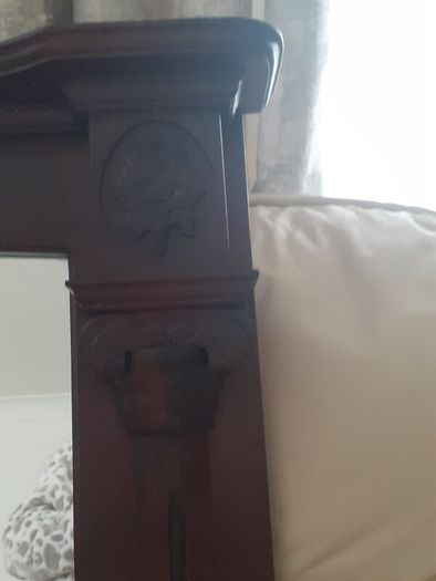MIRROR Fabulous detail. Excellent condition
