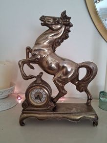 Mercedes Carraige Clock