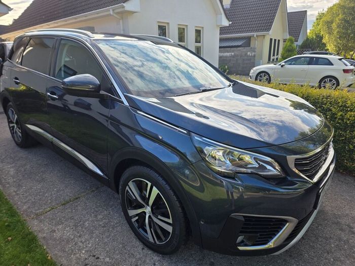 Peugeot 5008 Allure 2018