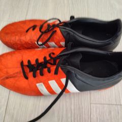 Astro turfs boots