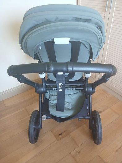 Bugaboo Fox 5 Buggy and Pram with accessories