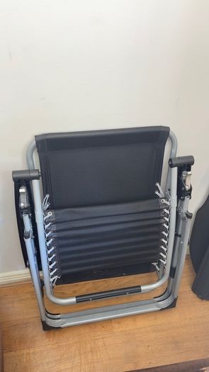 Folding sun lounger / Reclining chair