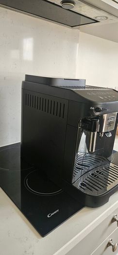 Delonghi Magnifica Evo Coffee Machine