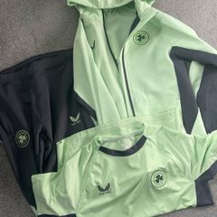 Ireland tracksuit, boys XL