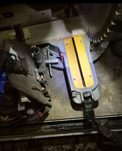 Dewalt Dhs780n 54v Xr Flexvolt 305mm Mitre Saw