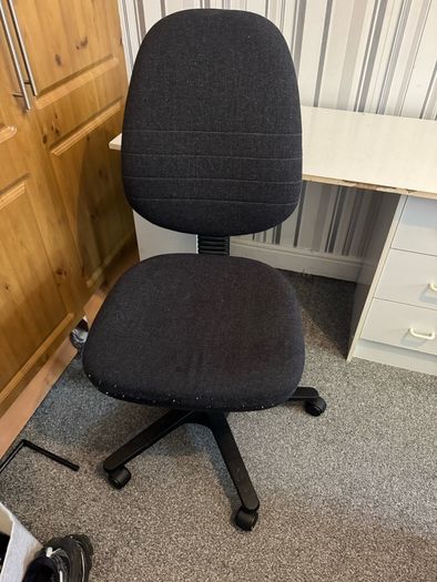 desk chair