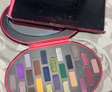 kat von d limited edition fetish eyeshadow palette 100% genuine