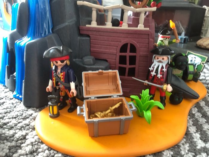 Playmobil Pirate Island
