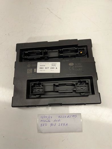 2009 Audi A5 Convenience Control Module Genuine 8k0907289a A2l4b510s