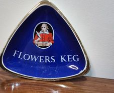 Vintage 1960s Carlton Ware "Flowers Keg" Pub Ashtray Shakespeare Breweriana